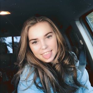 Meet your Posher, Kennedy